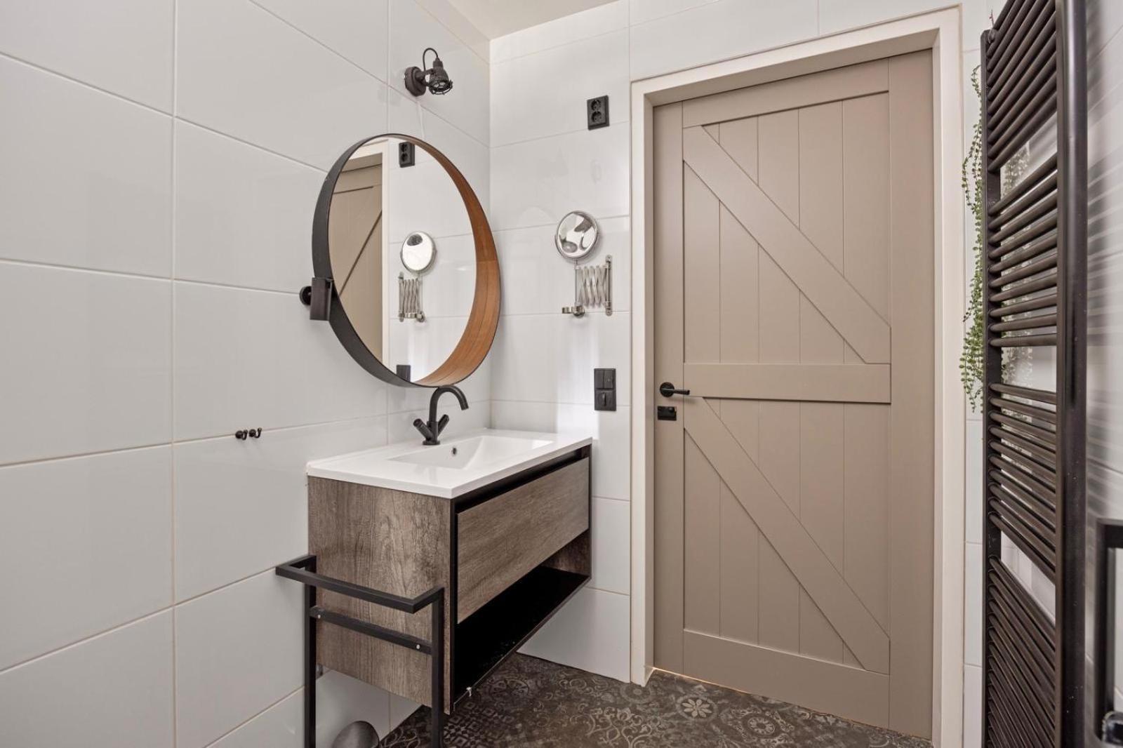 Huis De Ommekeer Beerze Buitenkant foto